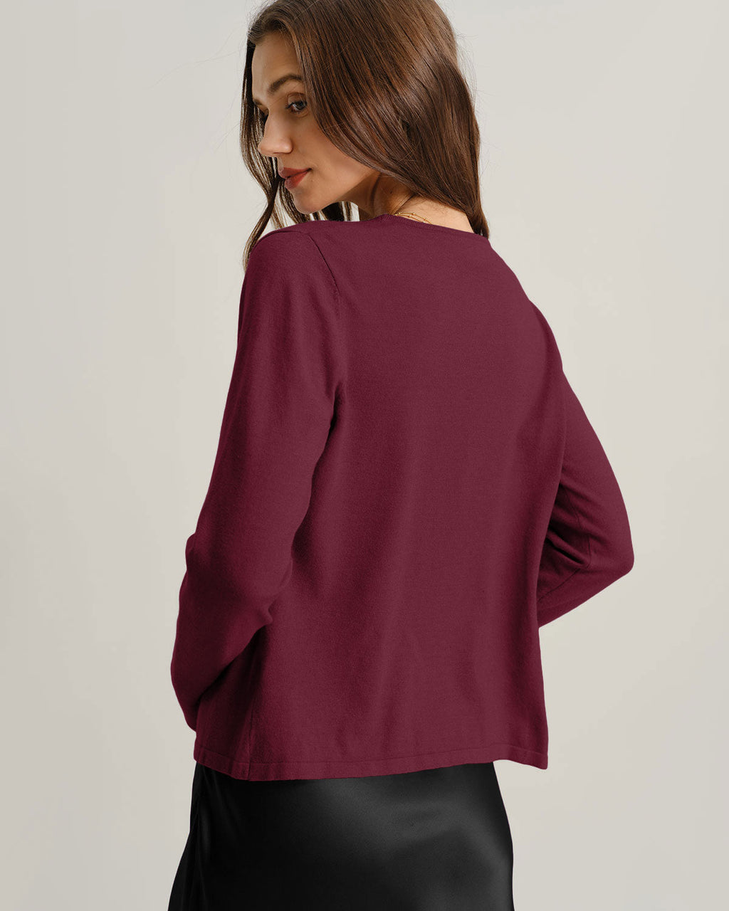 Sophia | Elegant Vinrød Ribbestrikket Cardigan for Hverdagsbruk 2