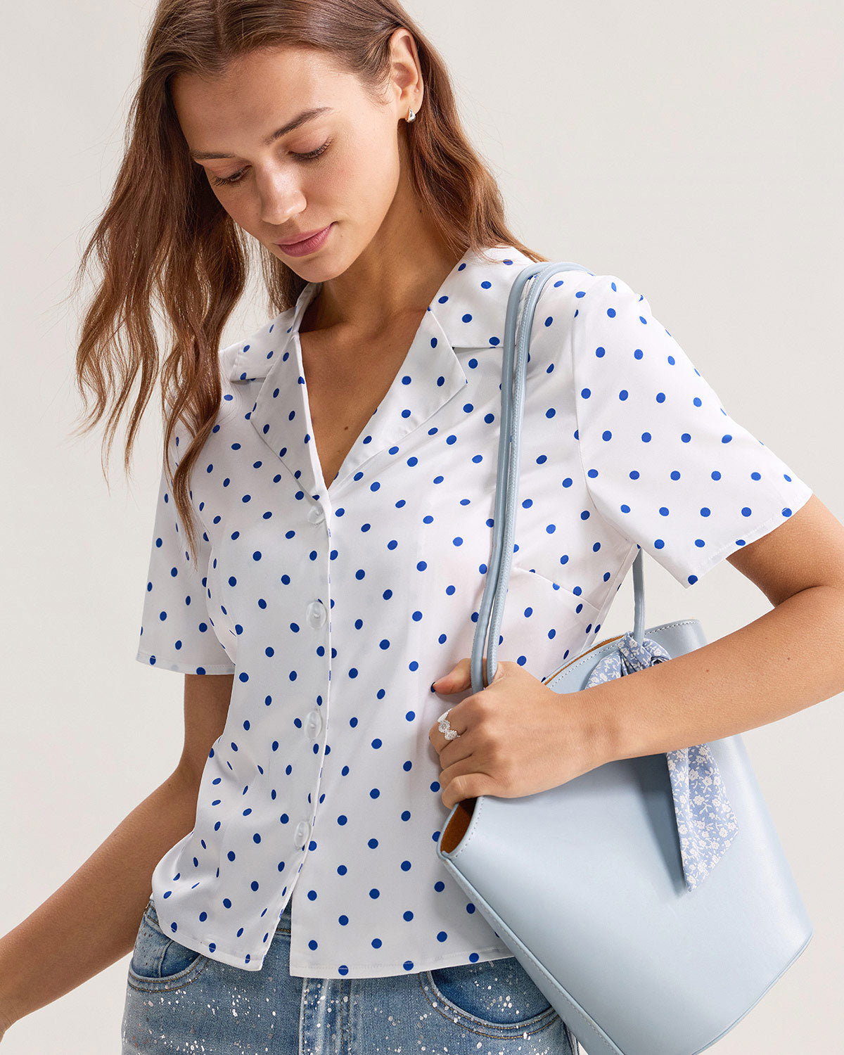 Sophie | Stilig Retro Prikkete Knappbluse 3